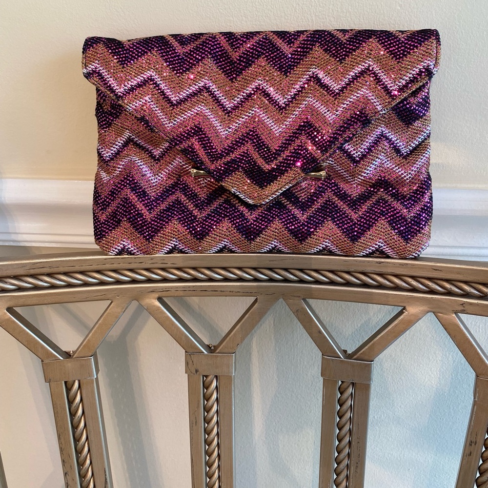 Elaine Turner Zig Zag Bella Clutch - Picture 3 of 15